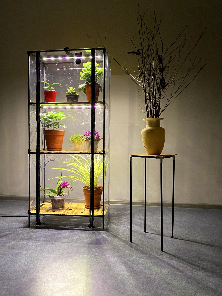 Mini-Greenhouse "Sezam XL" for Apartment,Balcony,Terrace,indoor with Grow Light 